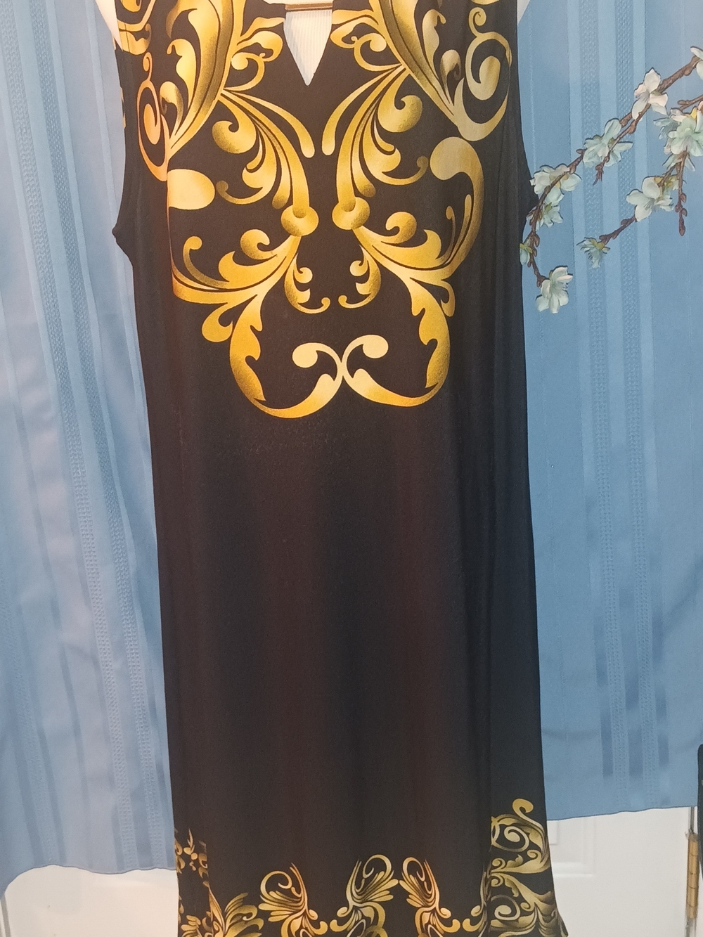 Black Keyhole Cutout Elegant Baroque Print Dress
